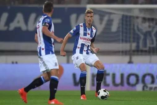 尤其是在赛 尤其是在赛