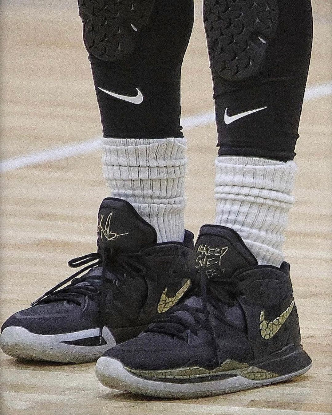 开季一月有 开季一月有