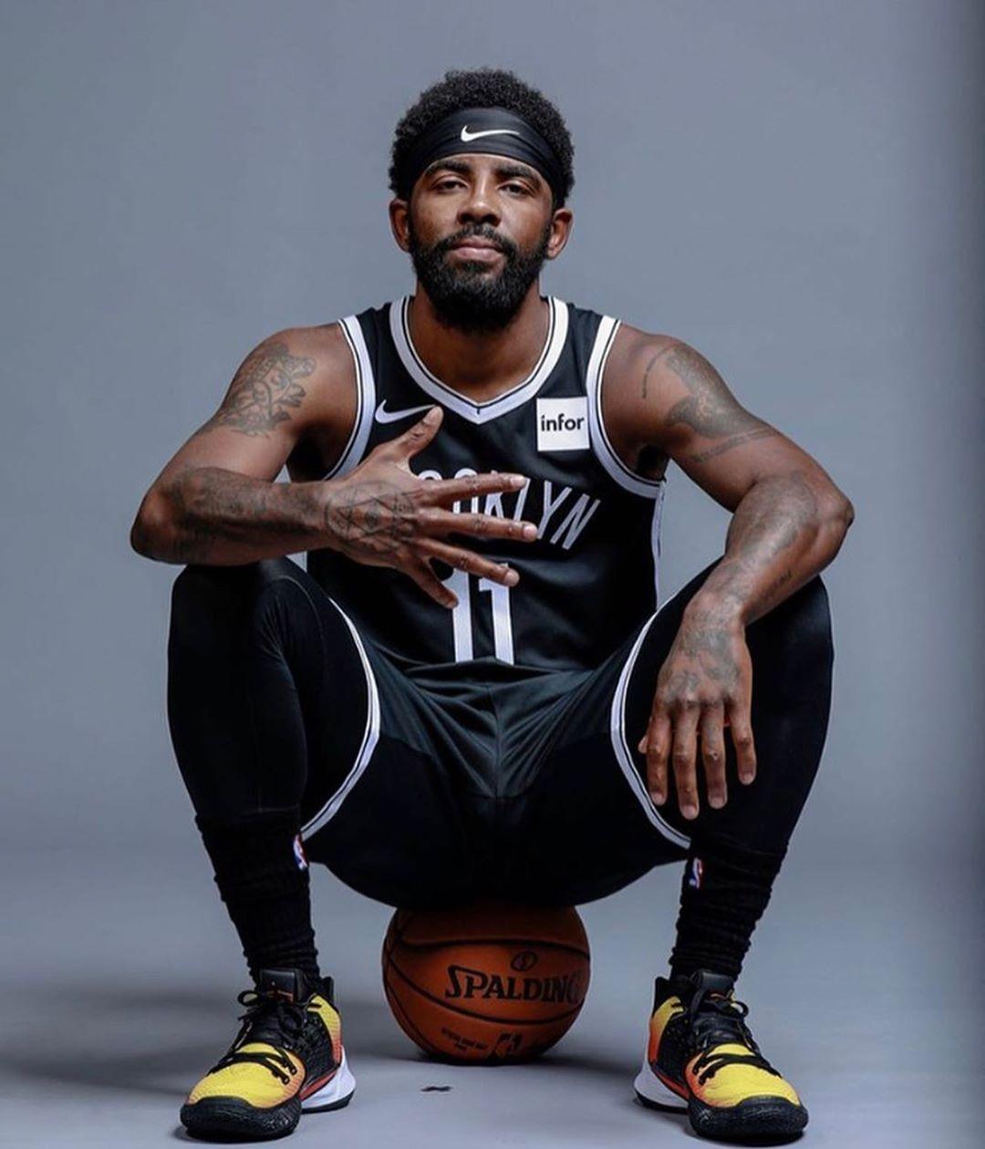 停留在观摩 停留在观摩